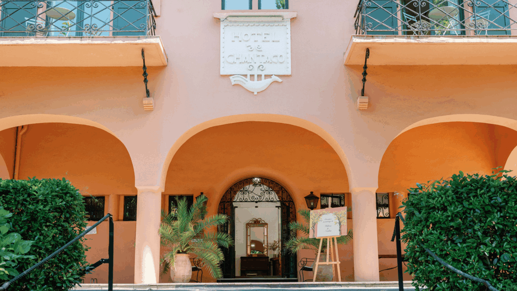 hotel-mariage-pays-basque-organisation-decoratrice-fleuriste