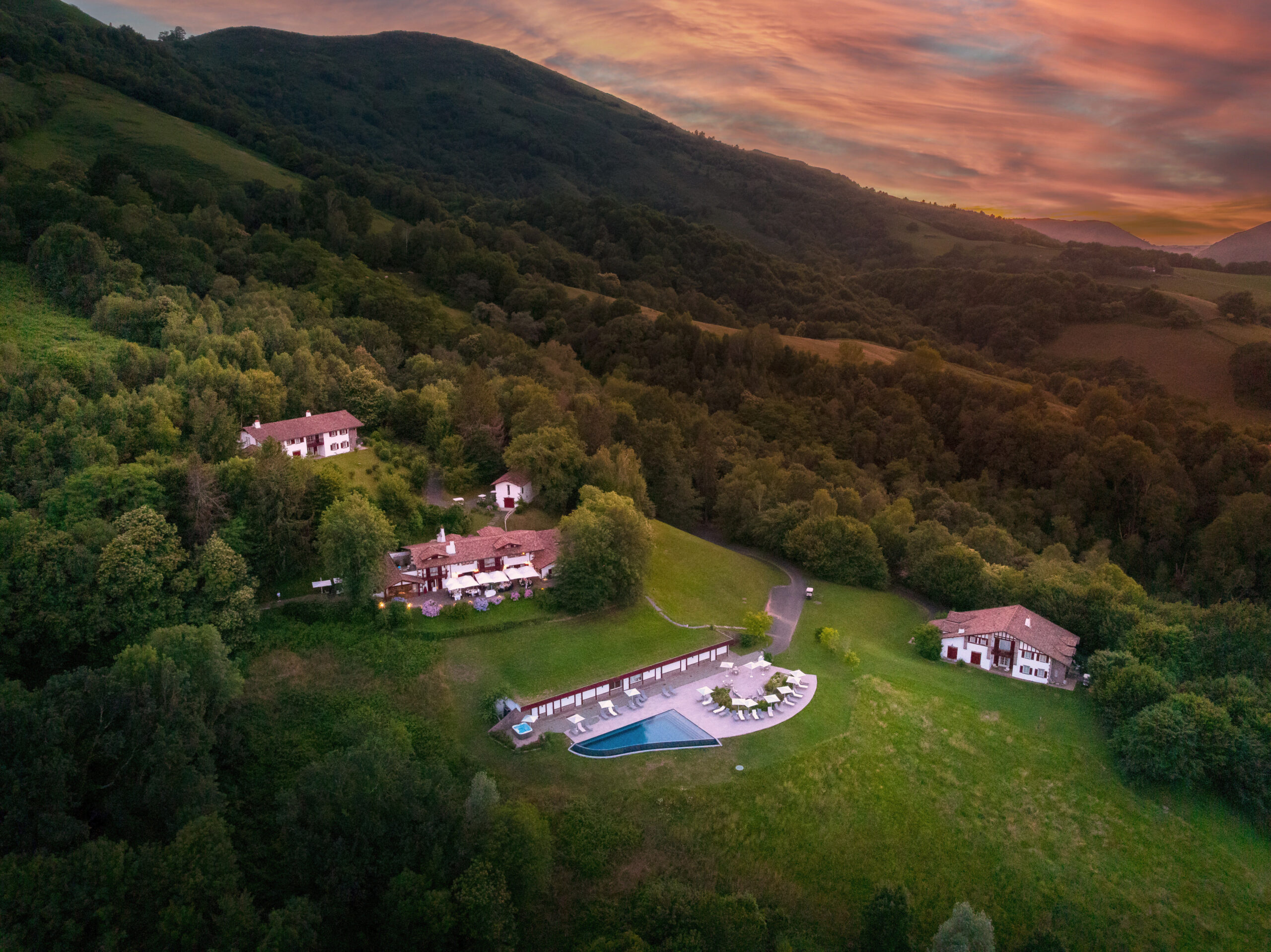 auberge ostape mariage pays basque au coeur des montagnes